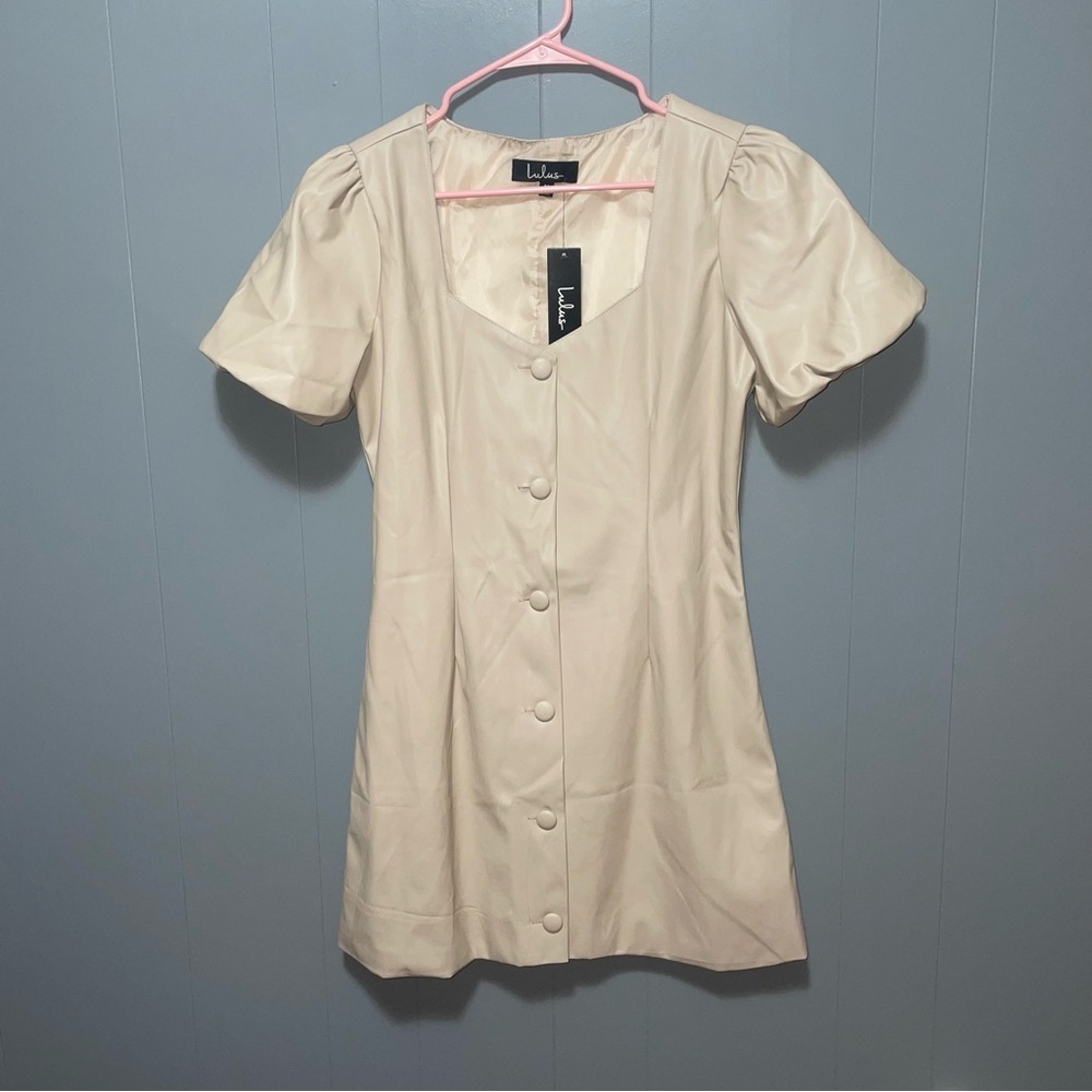 Lulus NWT Aiming to Achieve Beige Vegan Leather Puff Sleeve Mini Dress Medium - Picture 5 of 11